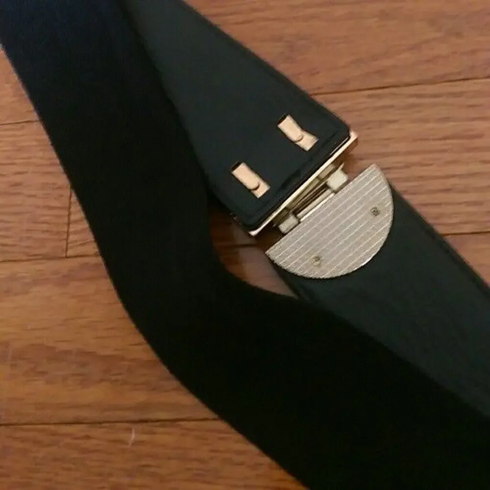Vintage Ladies Belt Stretchy Belt with Gold Clasp
